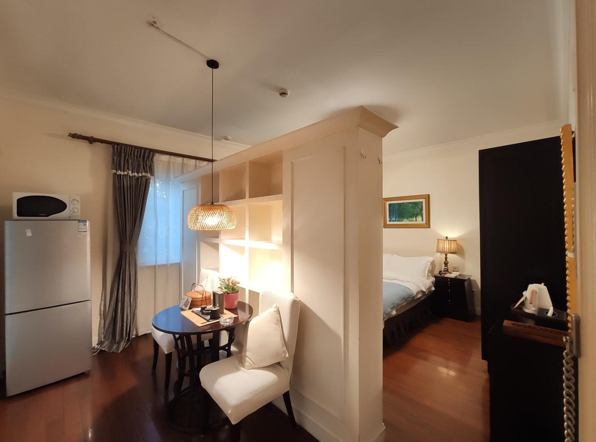 Ladoll Service Apartments Shanghai Exteriör bild